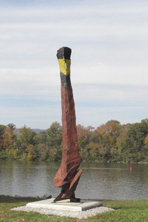 "Landbuoy I"
11'x2'x3' 2009.
A4P